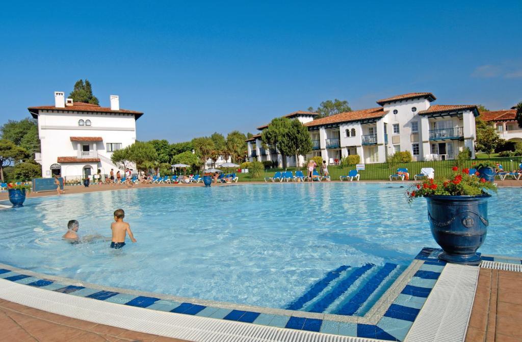 Residence Pierre & Vacances Le Domaine De Bordaberry Urrugne Dış mekan fotoğraf
